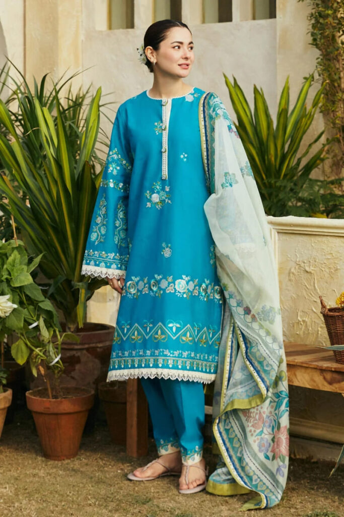 Loose Kurta Style Pakistani Salwar Suit